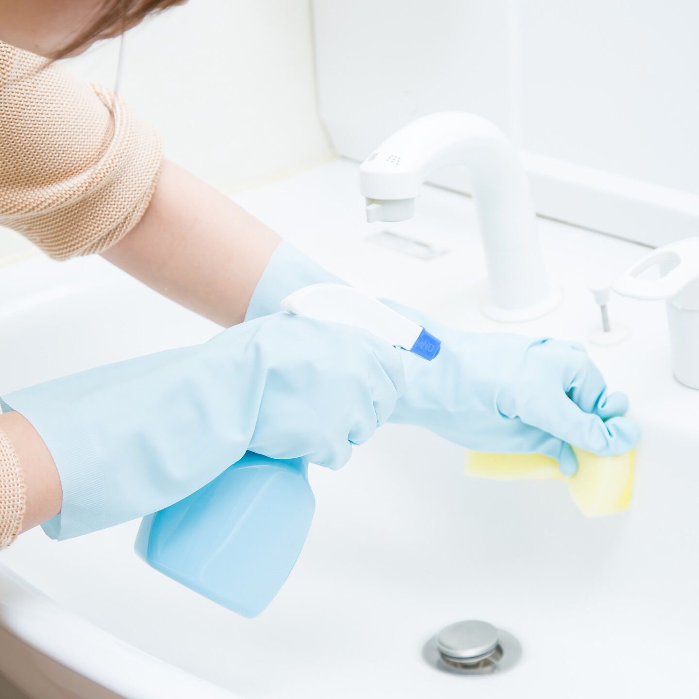 ポリリンホワイトニングは、多くの方にとって魅力的な歯のケア方