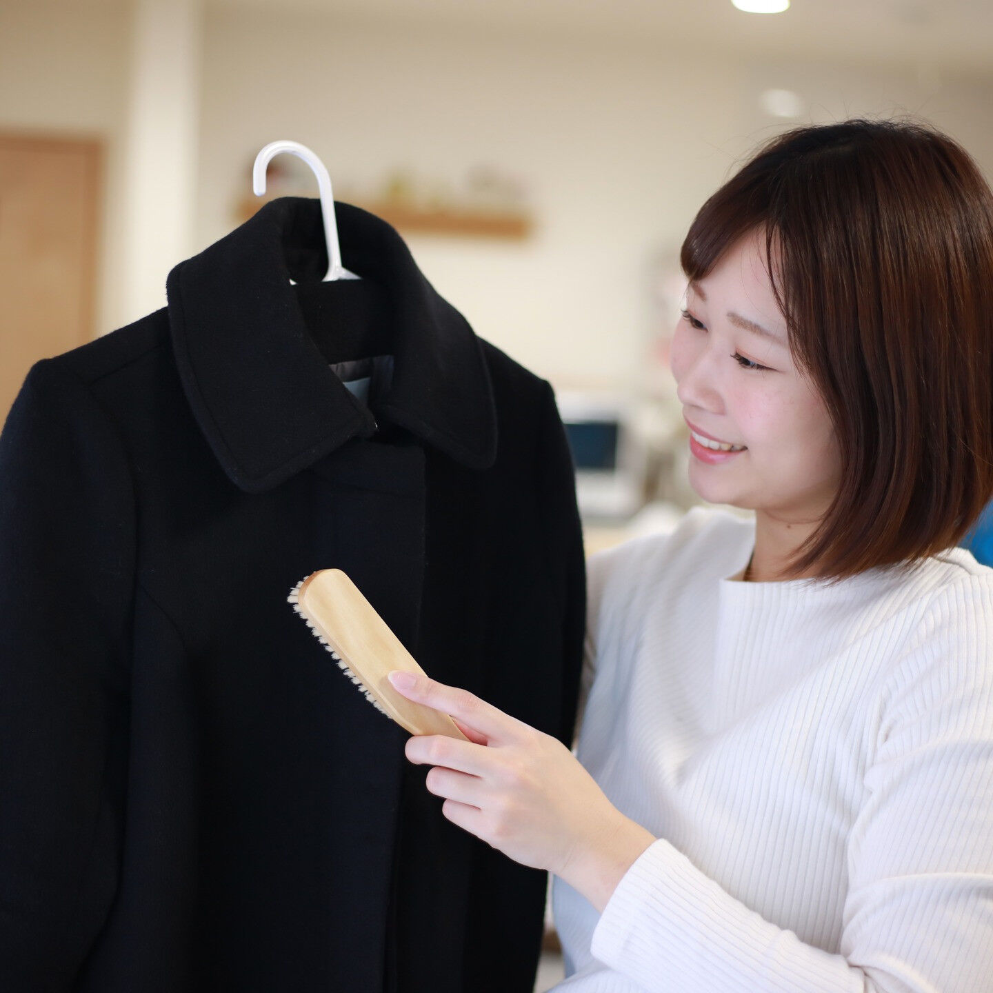 手軽なお手入れで長持ちするスマイルデンチャーは、忙しい方々に